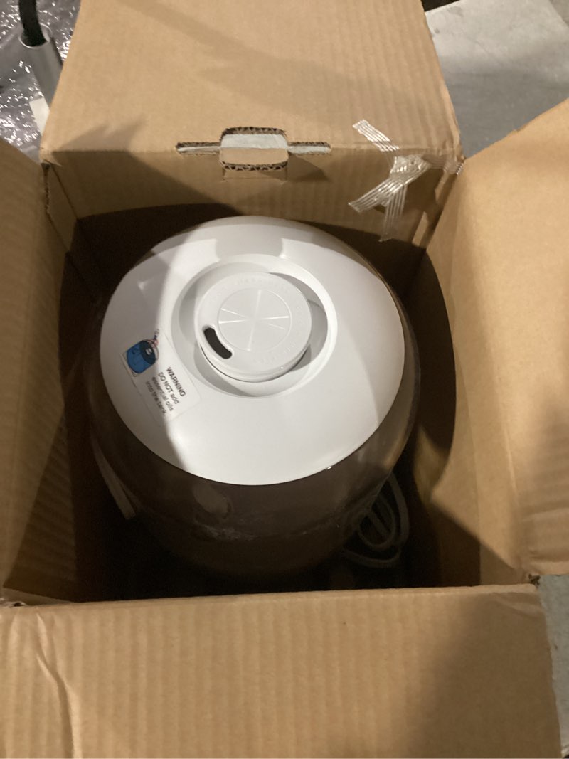 Condition photo showing New/Like New for DREO Humidifiers for Bedroom, 3L Top Fill 30H & 26dB Quiet Runtime for Large Room, Cool Mist Ultrasonic Humidifier with Humidity Sensor, Night Light for Home, Baby, Nursery, Plants, New Edition Pearl White