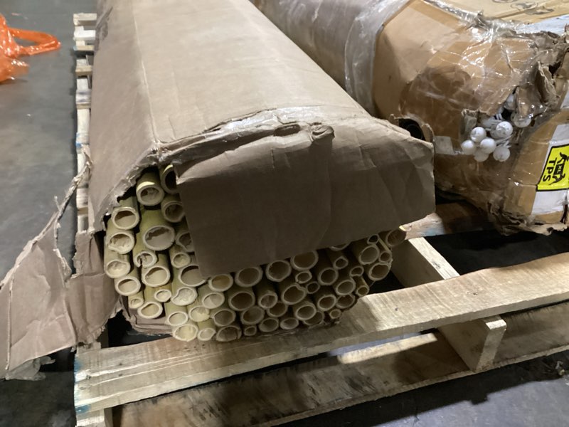 Condition photo showing Good Condition for possibly incomplete but in good condition .. forever bamboo natural bamboo fencing decorative rolled fence panel 0.75 in d x 6 ft h x 8 ft l natural 0.75 in d x 72 in h x 96 in l