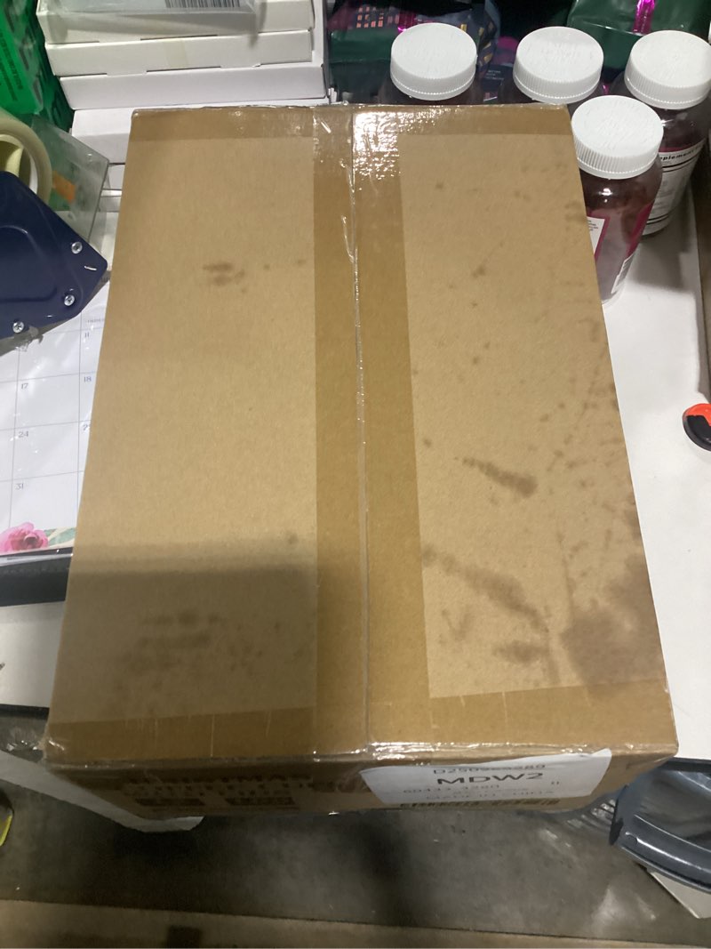 Condition photo showing New/Like New for Charmount 100Pcs 12 Oz Christmas Disposable Paper Coffee Cups with Lids, To Go Coffee Cups for Hot Chocolate, Cocoa, Hot Tea, Drinks and Christmas Party and Coffee Bars Decoration Supplies 12oz-Christmas