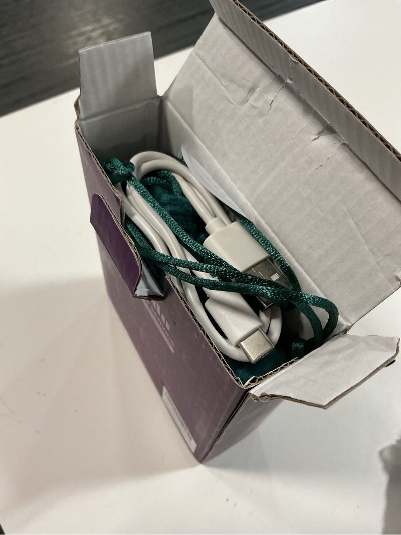 Condition photo showing Good Condition for Mocado Compact LED Travel Makeup Mirror - 4 Inches 1X/10X Magnification Travel Mirror with Light Dimmable Double Sides Lighted USB Rechargeable Compact Mirror for Purse,Pocket,Travel(Rose Gold) Electroplated-rose Gold