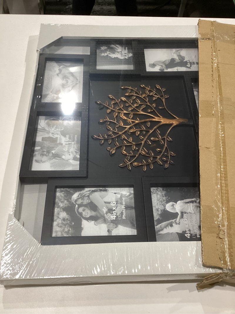 Condition photo showing New/Like New for HELLO LAURA - Picture Frame Collage Large Wall Hanging Photo Frames Elegant Tree Collage Frame Gifts for Family Friends 4x6 inch Home Wall Decor Gallery Display (Black - Copper Tree)