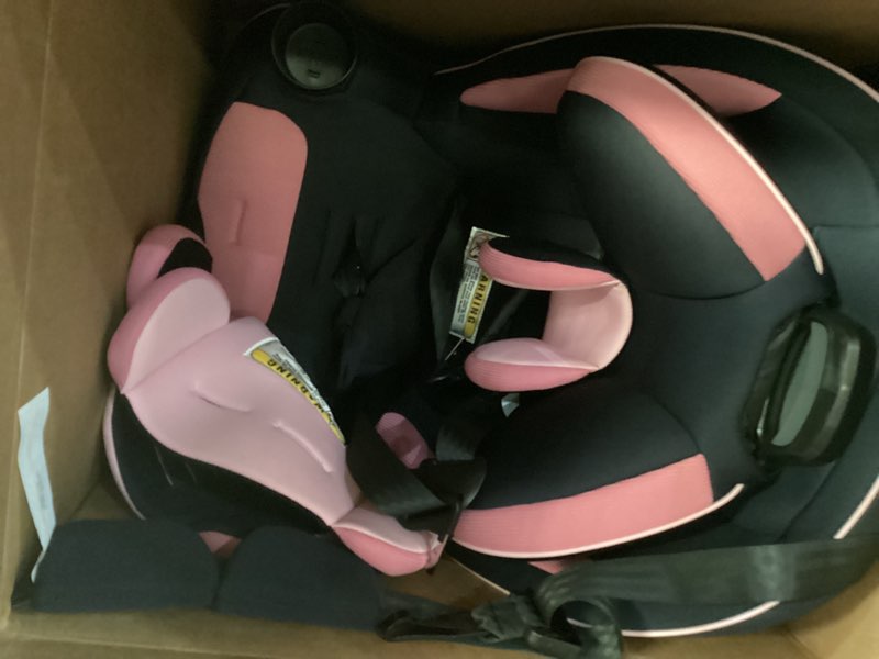 Condition photo showing Good Condition for Safety 1st Grow and Go All-in-One Slim Convertible Car Seat, Rear Facing, 5-40 lbs, Forward Facing (30–65 lbs), High Back Booster Seat 40-100 pounds, Vineyard Girl Vineyard Girl Original