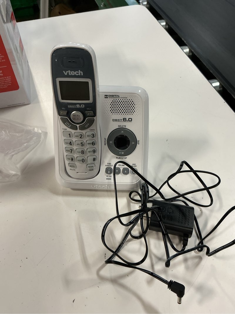 Condition photo showing Good Condition for vtech cs6124 dect 6.0 cordless phone with answering system and caller id/call waiting, white
