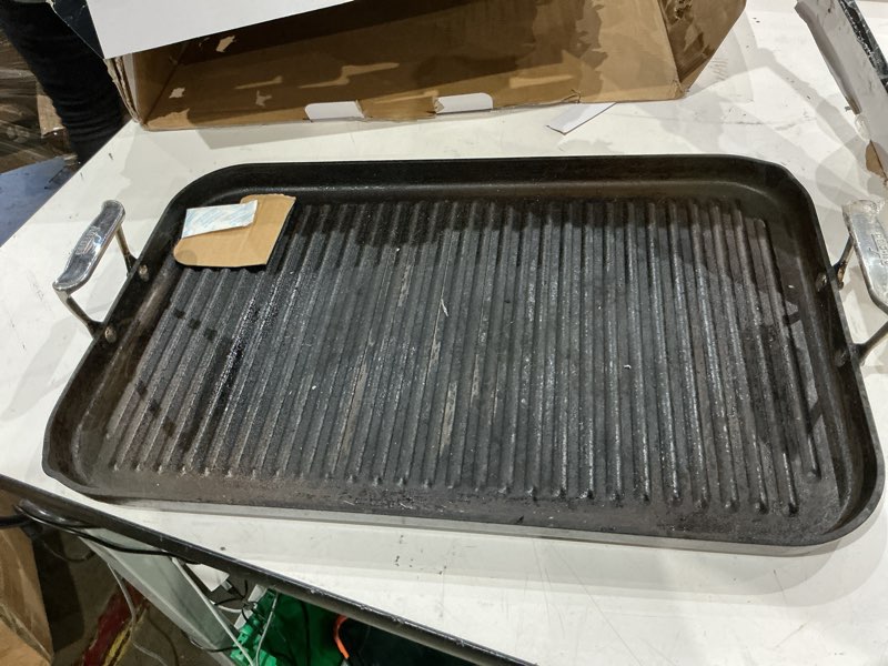 Condition photo showing As Is for all-clad ha1 hard anodized nonstick grill/griddle pan 13x20 inch oven broiler safe 500f pots and pans, cookware black 13" x 20" (double burner)