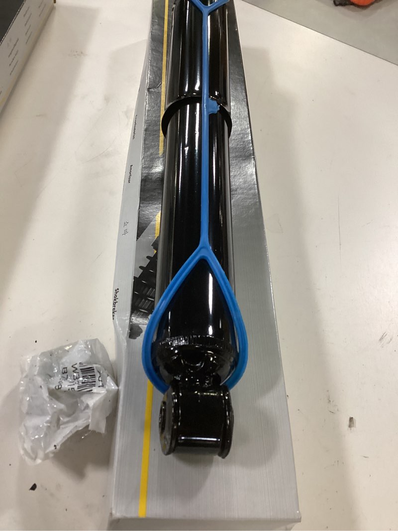 Condition photo showing New/Like New for Monroe Magnum Severe Service 550018 Suspension Shock Absorber for Mercury Grand Marquis