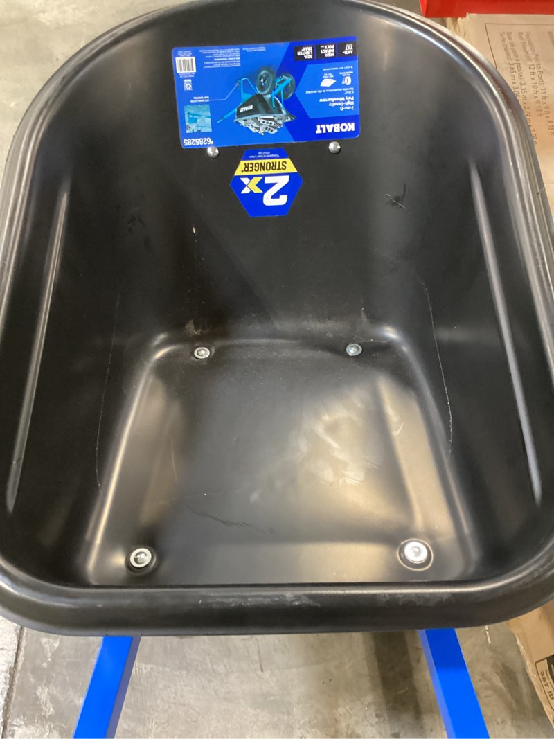 Condition photo showing Good Condition for kobalt 7-cu ft 2 wheel high-density poly push wheelbarrow