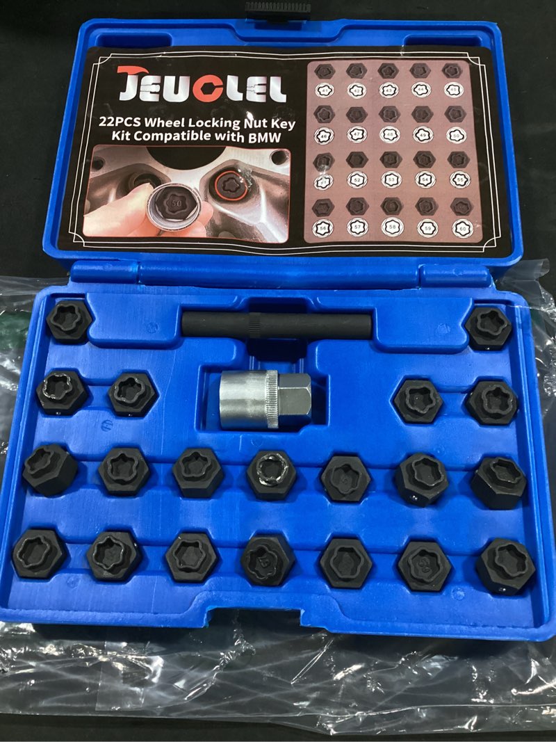 Condition photo showing Good Condition for 22pcs wheel locking nut key kit compatible with bmw series, wheel lock nut socket adapter set, anti-theft lug removal tool, anti-theft screw remover repair tool 22pc socket set
