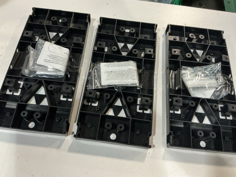 Condition photo showing Good Condition for architectural mailboxes plmb06am plastic bracket mailbox mounting board, black  ( pack of 3 )