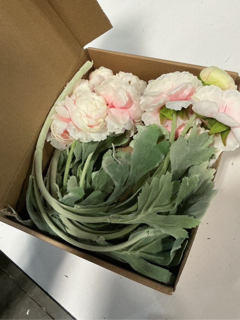 Condition photo showing Good Condition for Htmeing 6PCS Artificial Ranunculus Flowers with Real Touch Stem Silk Ranunculus Flowers for Household Arrangement (Pink)