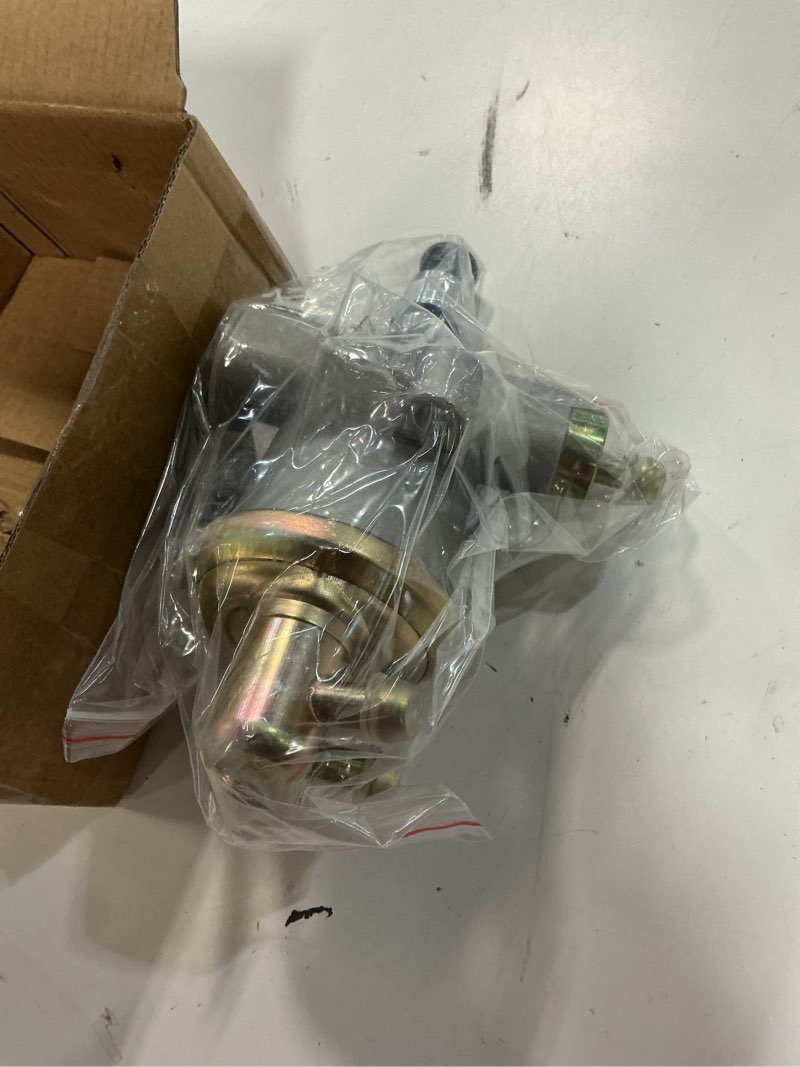 Condition photo showing Good Condition for f4tz9350a lift fuel pump compatible with f'-ord e-350 f-350 f-250 f59 f super duty 1994-1998 7.3l diesel p'owerstroke part# f6tz 9350-a