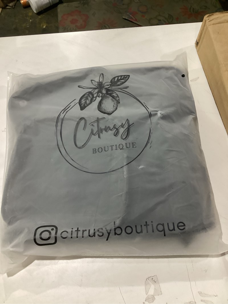 Condition photo showing New/Like New for Similar to stock photo!!! Soft-Sided Cat/Dog/Pet Carrier, Collapsible Pets Travel Carriers for Big Cats/Small Dogs with Shoulder Strap & Removable Mat, Mesh Puppy Carry Bag, Up to 16 Lbs, TSA Airline Approved(Black)