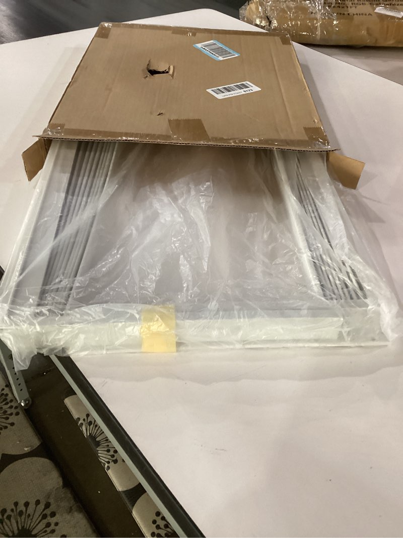 Condition photo showing Good Condition for lbg products window air conditioner side panel and frame set,ac accordion filler kit,fits most 12000btu window air conditioners,window ac side panels