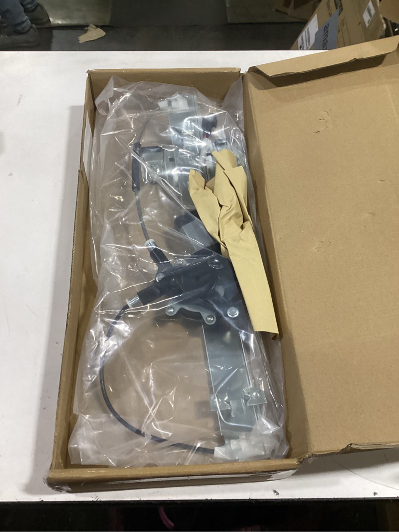 Condition photo showing New/Like New for FINDAUTO Power Window Regulator Front Right Passenger Side fit for 2005-2010 for Dodge Dakota 748-115 Window Regulator and Motor Assembly with Motor Front Passenger(RH)