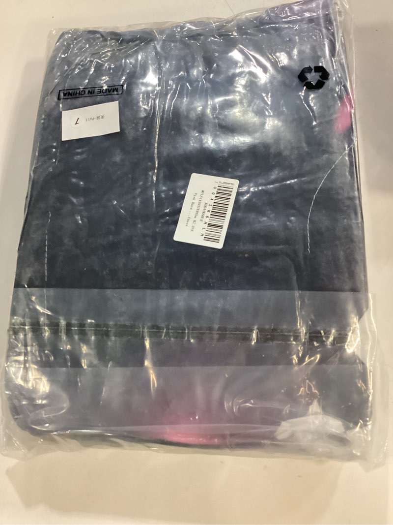 Condition photo showing New/Like New for Feelyou Pink Race Car Bedding Set Twin Size,Racing Flag Black White Lattice Duvet Cover with 1 Pillowcase,Extreme Sport Game Comforter Cover for Kids Youths Boys Girls Room Decor,Modern Quilt Cover Multi 22 Twin