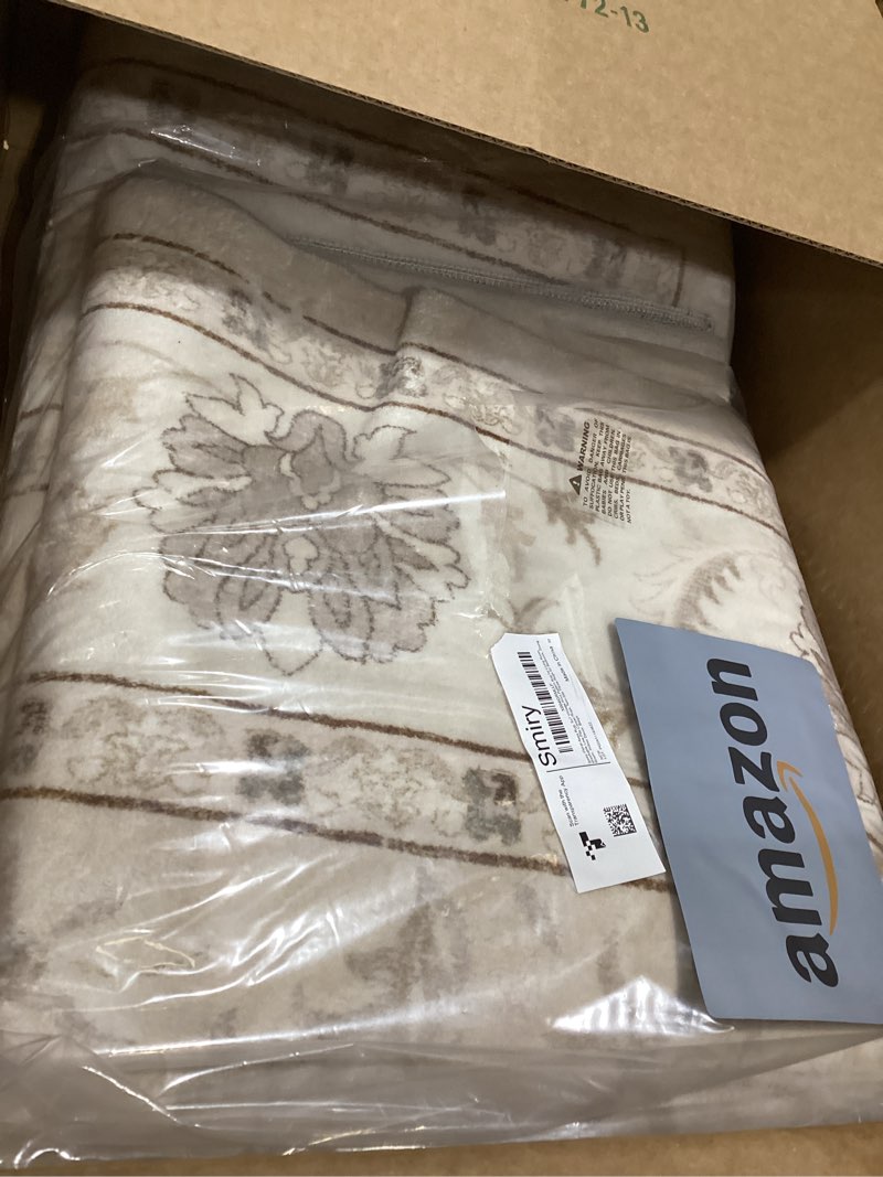 Condition photo showing Good Condition for smiry floral area rug, 5x7 feet vintage print pattern, machine washable non-slip floor carpet, low pile throw rugs for living room, bedroom, dining room, laundry indoor home decor, beige beige floral rectangular 5' x 7' (rectangular)