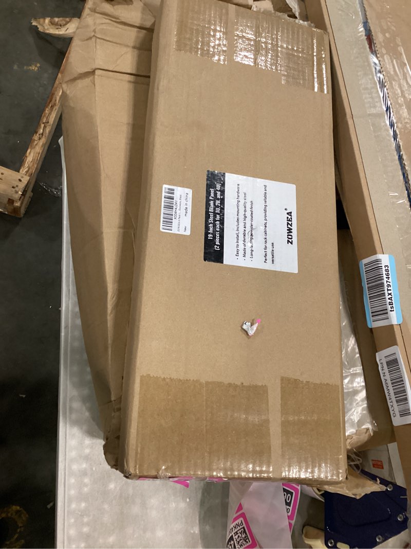 Condition photo showing New/Like New for 6 pack 1u/2u/4u metal rack mount blank panels - flat steel filler spacer accessory for 19-inch server and network cabinet enclosure, black