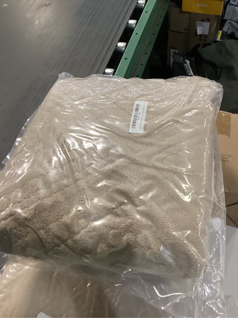 Condition photo showing New/Like New for boho couch cover non slip sofa cover washable for dogs, sectional couch covers soft, plush sofa slipcover furniture protector covers for l shaped(khaki, 36"x 63") 1pc/36"x 63"/rectangular sectional cover khaki