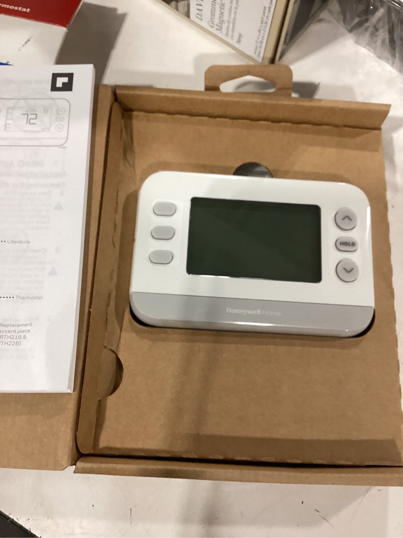 Condition photo showing Good Condition for new! honeywell home programmable thermostat, single-stage, 1 heat/1 cool compatibility, 5-2 day schedule, x2p, white, rth20b