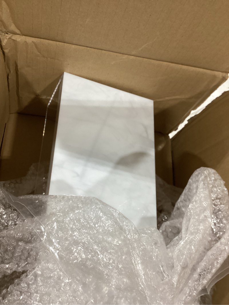 Condition photo showing Good Condition for Kingrol 2 Pack Rectangular Acrylic Cake Trays with Lids, 13.75 x 5.12 x 3.5 Inch Marbleized Cake Stands for Loaf Cakes, Bread, Pastries & Charcuterie