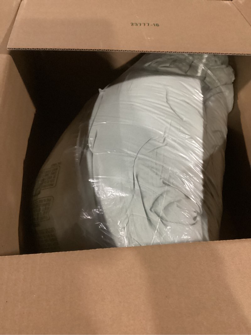 Condition photo showing Good Condition for Bedsure Tufted Boho Comforter Set King Size - Sage Green Boho Bed Set, GentleSoft™ 3 Pieces Farmhouse Shabby Chic Embroidery Bedding, Gifts for Woman, Soft Jacquard King Comforter for All Seasons King 12 - Sage Green - Elegant