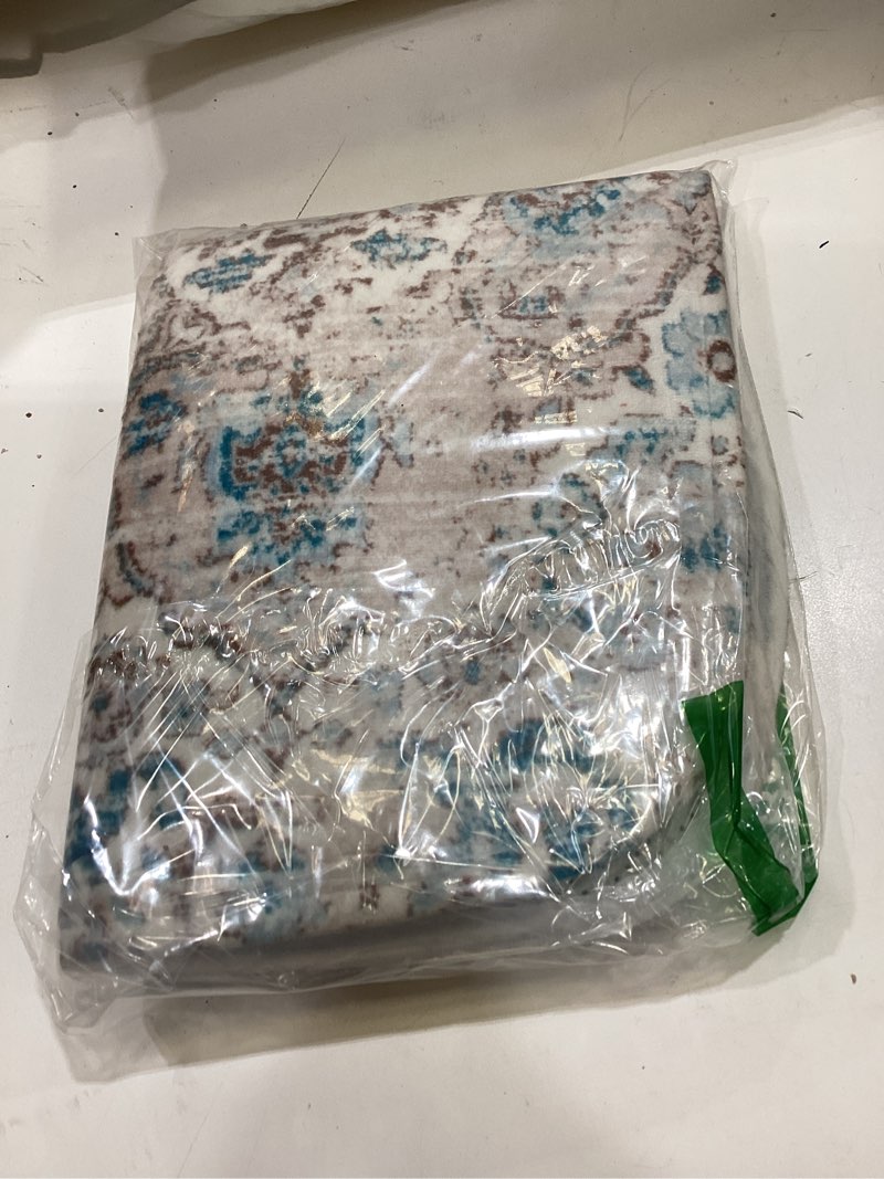 Condition photo showing New/Like New for toilet rug - u-shaped contoured, aztec style, non slip, absorbent, machine washable, fits standard toilet base 16 * 20 in, soft flannel for comfort