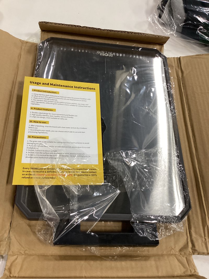 Condition photo showing Good Condition for SNOWCLAD Stainless Steel Cutting Board,Double Sided Steel Bread Boards for kitchen,Stainless Steel/Wheat straw pp Large Board for meat,non toxic Chopping,16 * 11 Inch,Dishwasher Safe 16"L x 11"W