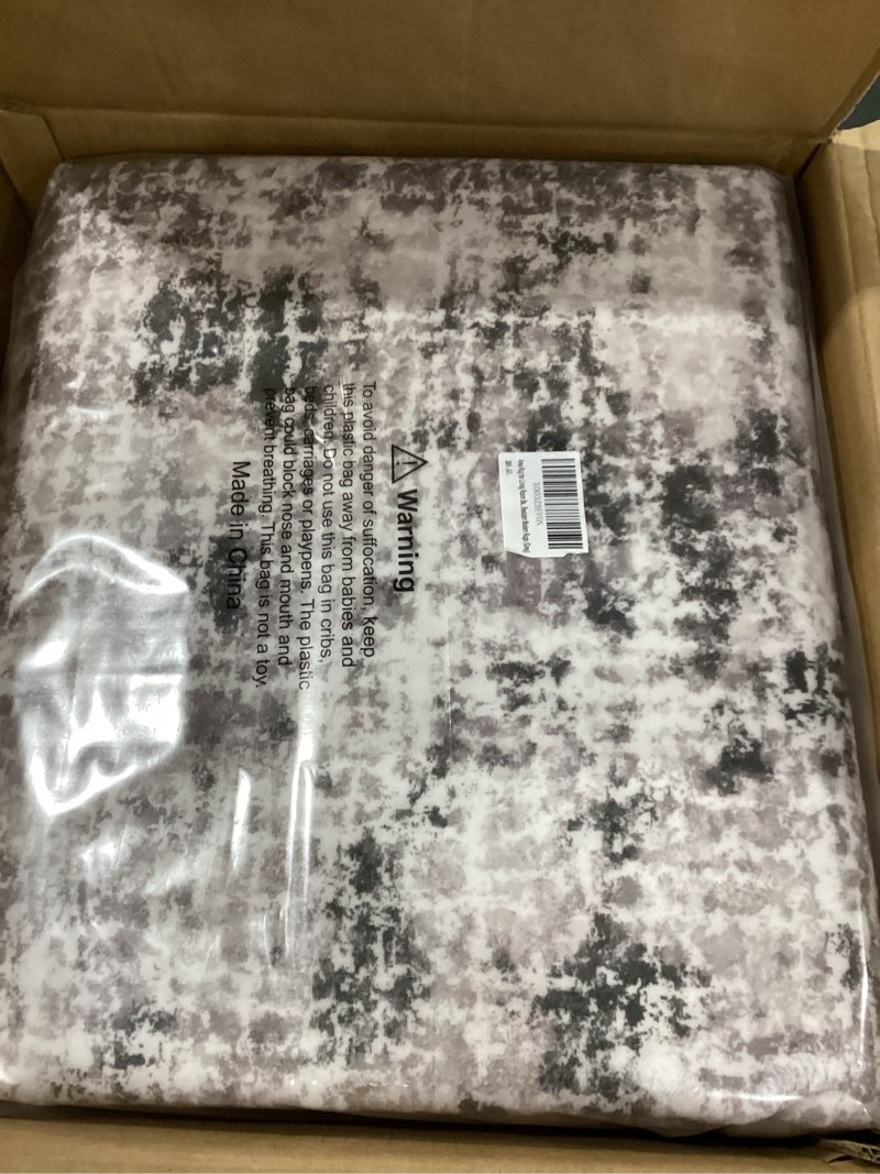 Condition photo showing New/Like New for ILANGO 8x10 Modern Area Rug for Living Room Ultra Soft Machine Washable Lightweight Kid & Pet Friendly Stain Resistant Non-Shedding Large Carpet for Bedroom Dining Room Home Office Mat Modern | Grayish Purple 8' x 10' (8'×10')
