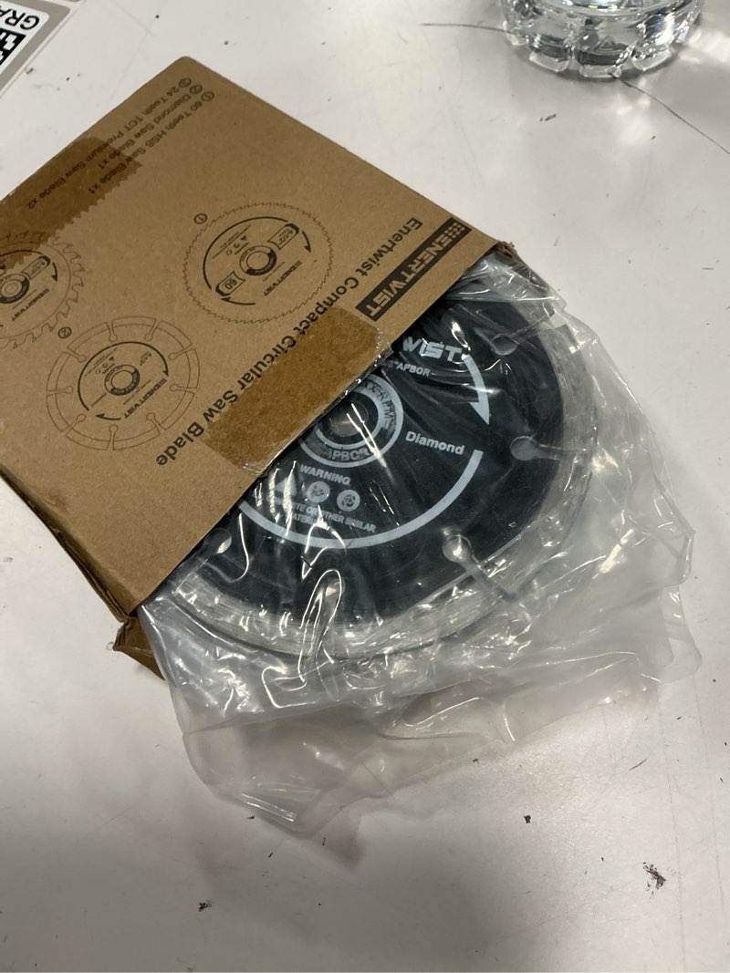 Condition photo showing New/Like New for enertwist 4-1/2 inch compact circular saw blade set, pack of 4-pieces tct/hss/diamond saw blades assorted for wood/plastic/metal/tile cutting, 3/8in arbor, et-csa-4 4-1/2“4pcs