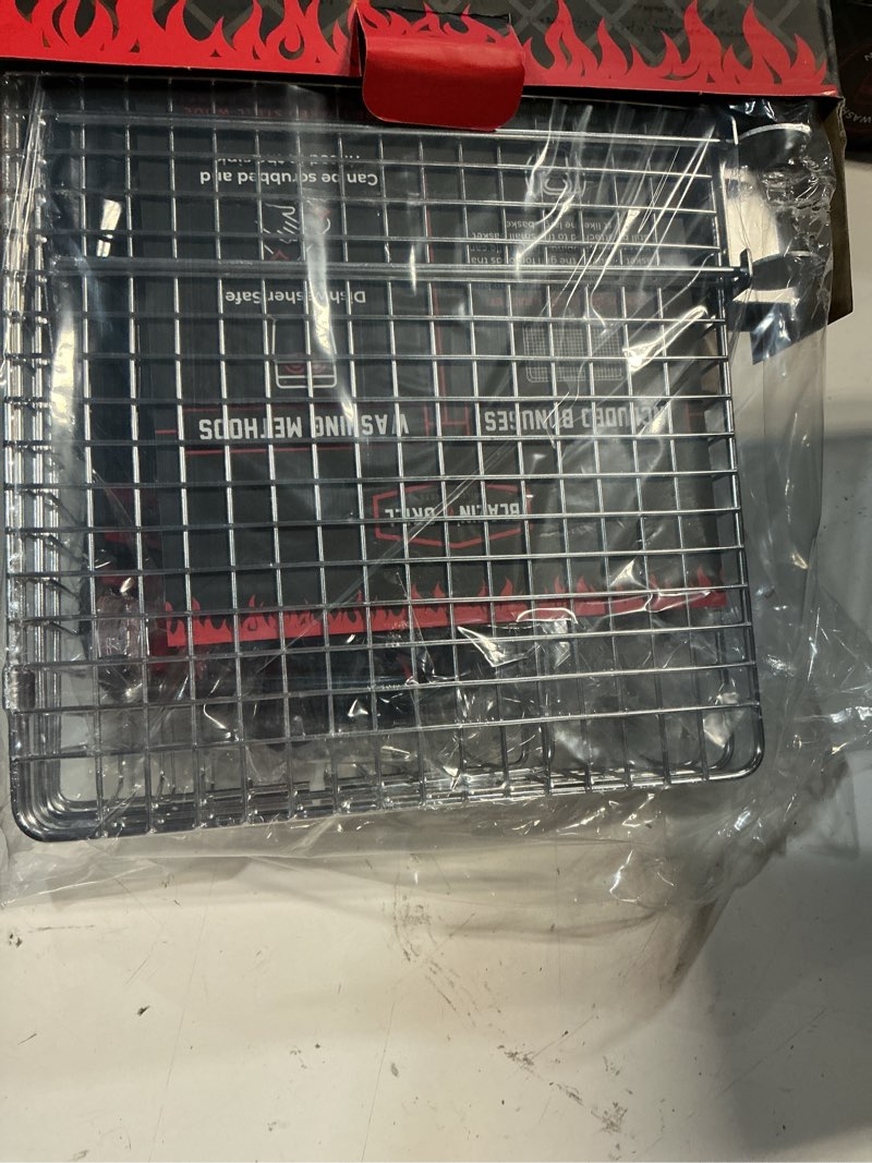 Condition photo showing New/Like New for avieus grill grill baskets for outdoor grill | 2 grilling baskets with detachable handle | barbecue grill set with bbq gloves | portable camping net rack perfect for vegetables, seafood & meat rectangular baskets with detachable handle
