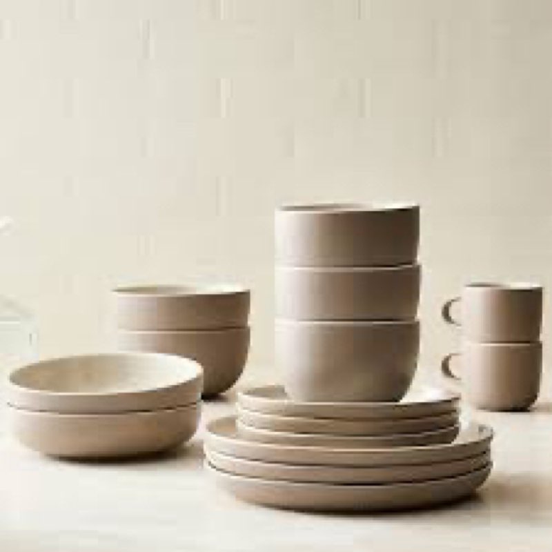 DINNERWARE SETS color ;beige white 