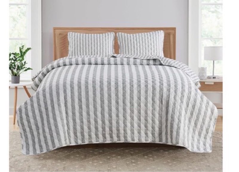 market & place 2 piece reversible quilt set with sham | all-season soft & lightweight bedspread with modern striped pattern | elise collection (twin, blue/grey) twin blue / grey