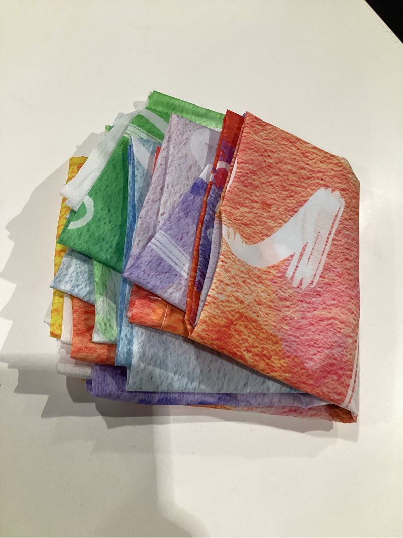 Condition photo showing Good Condition for QOUBAI 6PCS Fluorescent Light Covers, 4x2 Feet Magnetic Light Cover Fluorescent Lights Shade Panel P