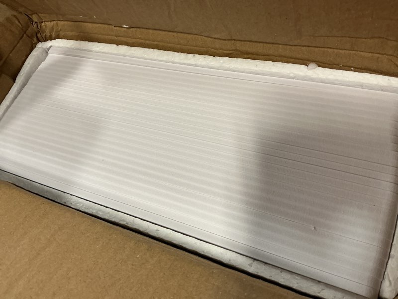 Condition photo showing Good Condition for Boshen 24PCS Hanging Room Divider Wall Screen Panel Room Divider Panels Privacy Screen Divider Home Decor for Living Room Bedroom Home Office Restaurant Decor-White02