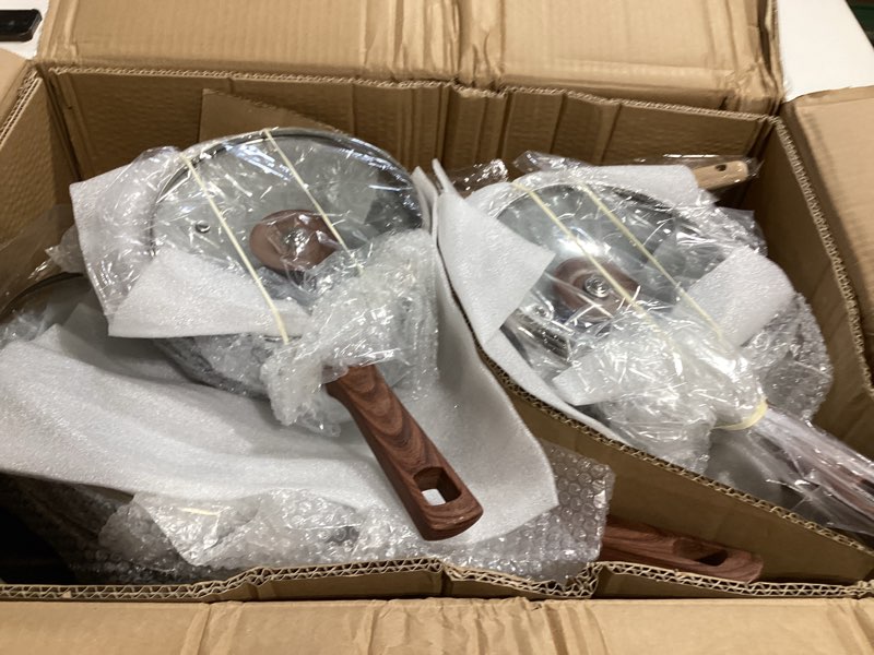 Condition photo showing New/Like New for 12pcs pots and pans set, nonstick cookware sets, non stick pots and pan set with frying pans, saucepans, steamer silicone shovel spoon