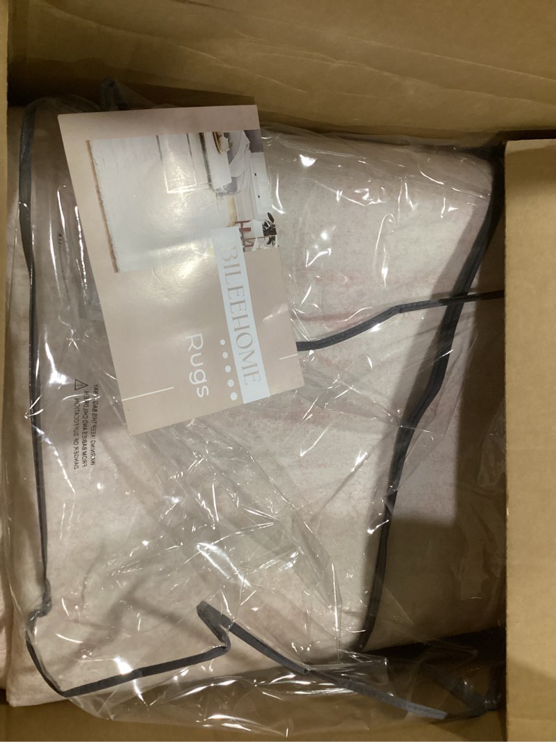 Condition photo showing Good Condition for Large Area Rug for Bedroom,Washable Abstract Boho Rugs for Living Room 9x12,Pink 9' x 12' (Rectangular) Pink