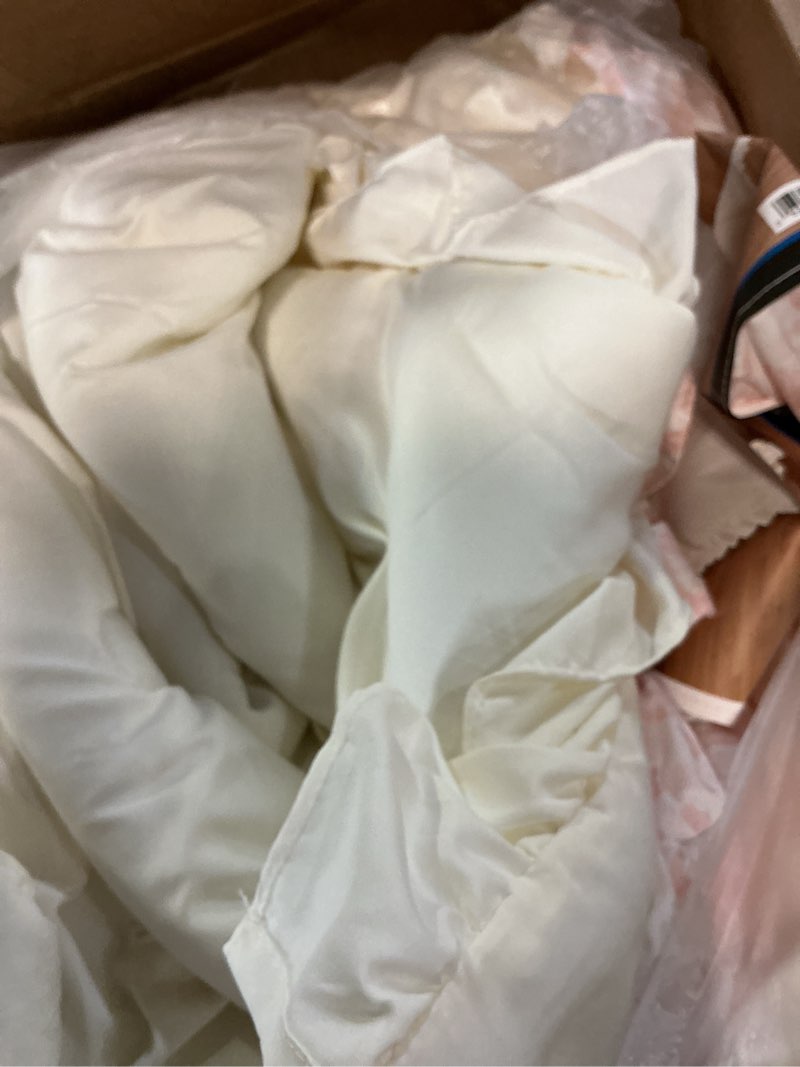 Condition photo showing Good Condition for mainstays all in one reversible comforter and sheet set- 11 piece, full, cream ruffle