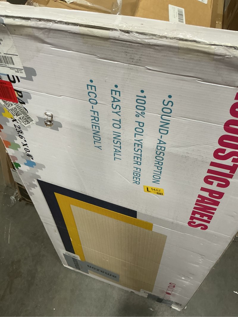 Condition photo showing Good Condition for UMIACOUSTICS 6 Packs Acoustic Panel,47.2 x 23.6 Inches Decorative Sound Proof Panel for Office,Home Theater,Studio,White