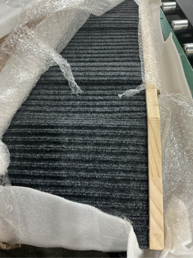 Condition photo showing Good Condition for Foldable Dog Ramp for Bed/Couch/Car, 75'' Extra Long Wood Ramp with Anti-Slip Carpet, Gentle Long Slope, Top Landing Platform, 5 Adjustable Heights, Up to 200 Lbs, Ideal for Older and Larger Dogs