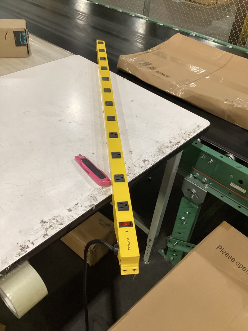 Condition photo showing Good Condition for tiffcofio metal power strip, 12 widely space outlets, wall mountable power strip surge protector, 6 ft extension cord,15a/1875w, etl listed 12 outlet