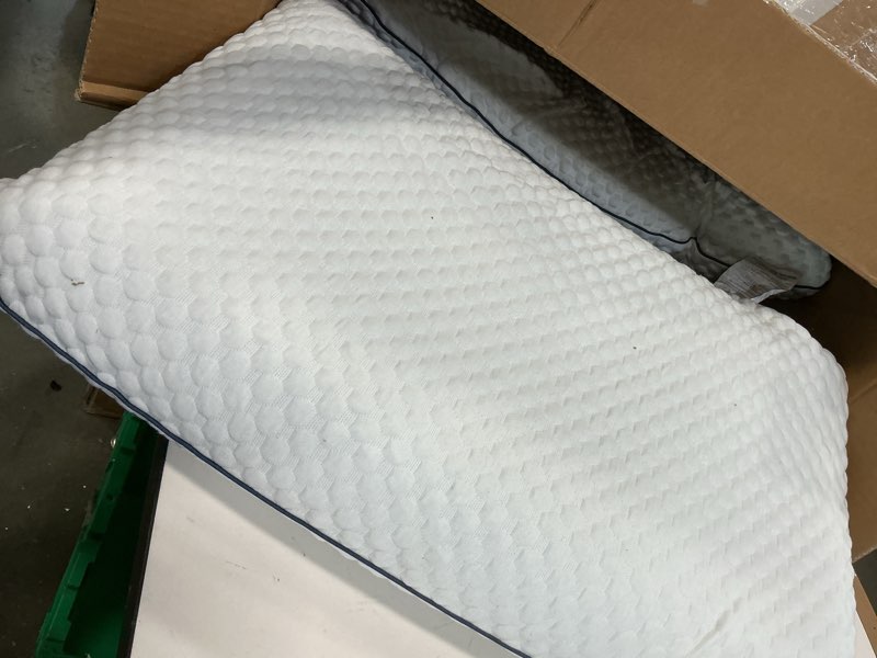 https://lotting-media.assets.bidfta.com/lotting_3edccad3-f198-4cdb-9730-28ed1eb33c68