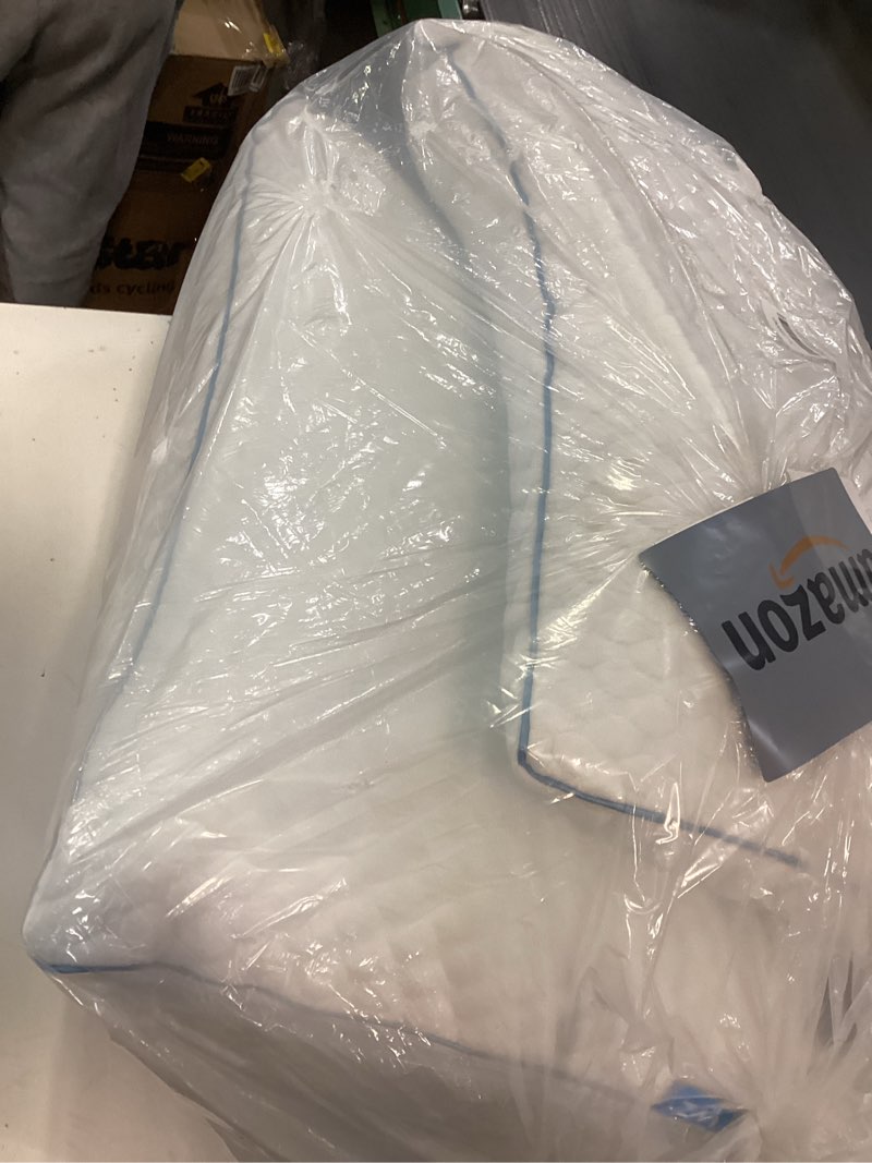 Condition photo showing Good Condition for VVZ Cooling Bed Pillows Queen Size Set of 2, Shredded Memory Foam Pillows for Side Back Stomach Sleepers, Luxury Cool Gel Adjustable Firm Bed Pillows for Sleeping 2 Pack Queen Size 20 x 30 Inches Queen (Pack of 2)