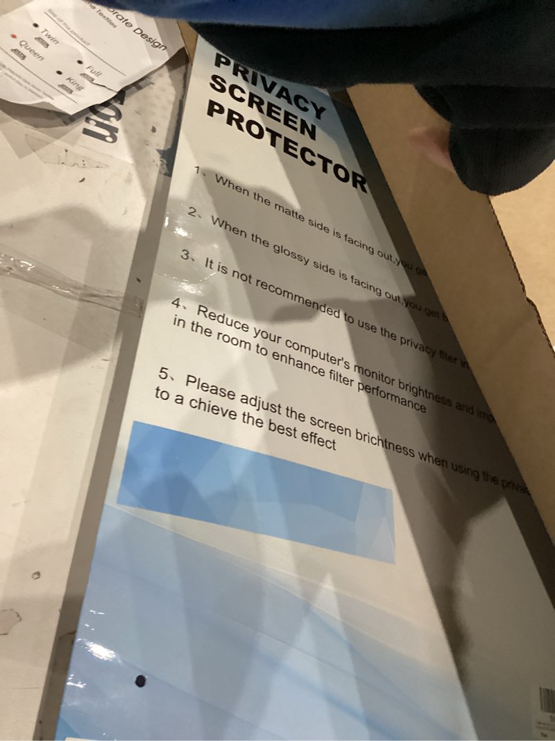 Condition photo showing New/Like New for 22 inch privacy screen for computer monitor eye protection anti glare blue light monitor privacy shield screen 22 inch 16:10 aspect ratio [2 pack] 22.0 widescreen (16:10)