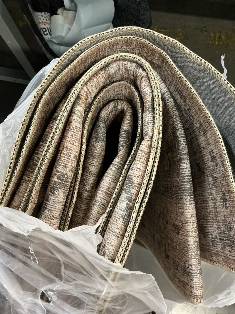Condition photo showing Good Condition for loloi skye collection sky-01 blush/grey 9'-0" x 12'-0" area rug 9' x 12' (rectangular) blush / grey