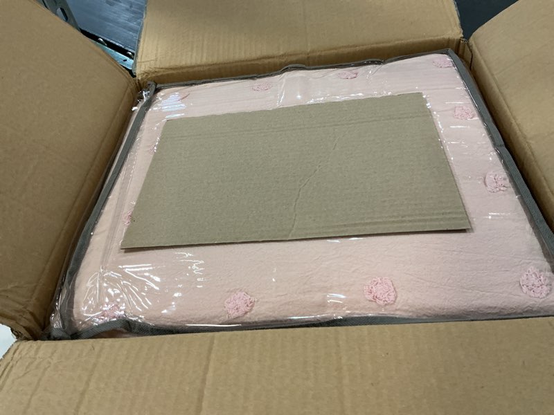 Condition photo showing Good Condition for intelligent design brooklyn cotton daybed cover - jacquard tufted chenille with quilted reverse, all season bedding with bedskirt, matching shams, decorative pillow, pink 39"x75" 5 piece