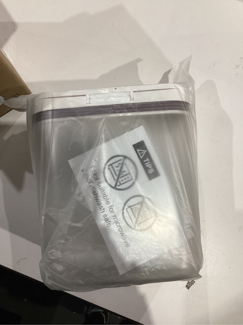 Condition photo showing New/Like New for Brown Sugar Container Airtight, 2 Quart Brown Sugar Keeper Storage Container with Spoon 5.91"L x 4.72”W x 6.69"H