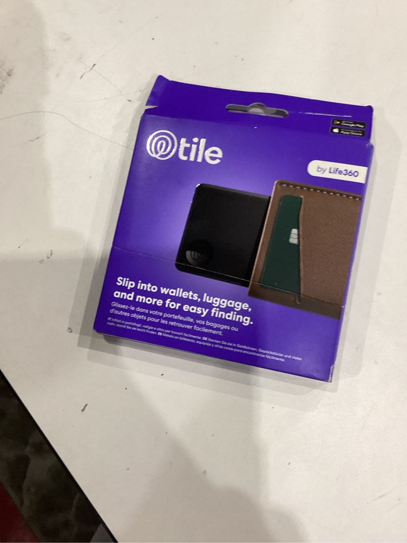 life360 tile slim - wallet finder, bluetooth tracker and item locator for luggage tags, passports an