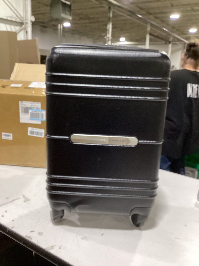 Condition photo showing Good Condition for travelers club 20" richmond spinner carry-on luggage, black, inch (tc-7920-001)