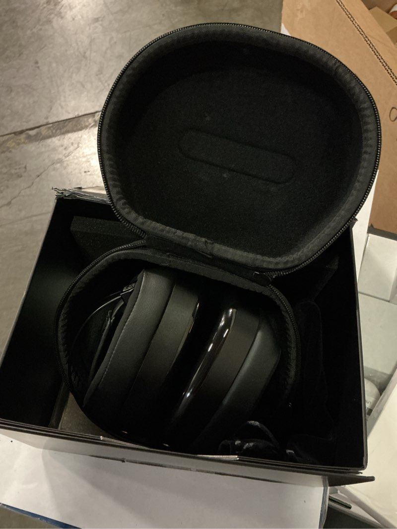 Condition photo showing Good Condition for dan clark audio noire x closed back planar headphones 3.5mm 1/4 inch 2m (black)