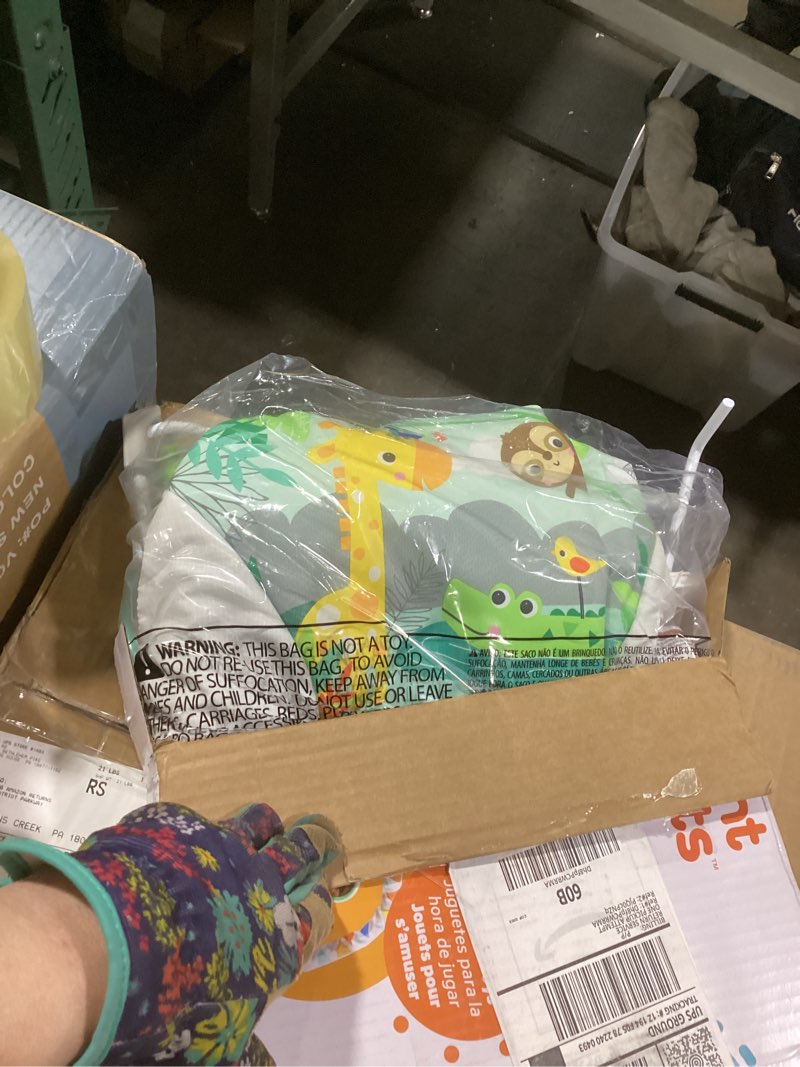 Condition photo showing New/Like New for bright starts baby bouncer soothing vibrations infant seat - removable -toy bar, nonslip feet, 0-6 months up to 20 lbs (safari fun)