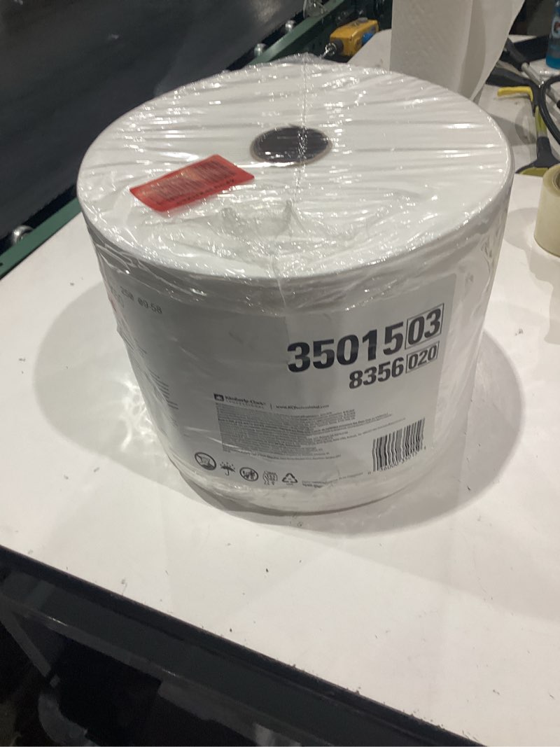 Condition photo showing Good Condition for wypall x50 disposable cloths (35015)  jumbo roll  9.8 x 13.4  white  1 100 sheets per roll